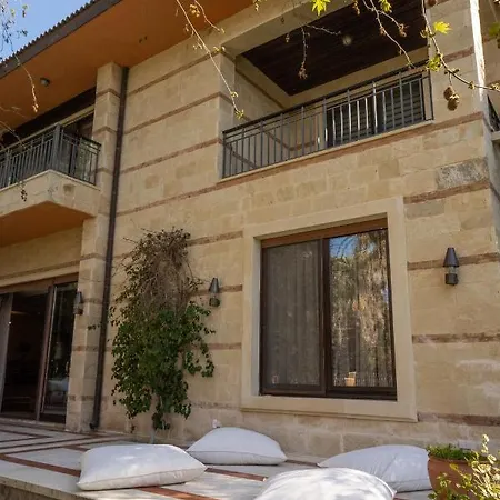 Villa Villa Side *